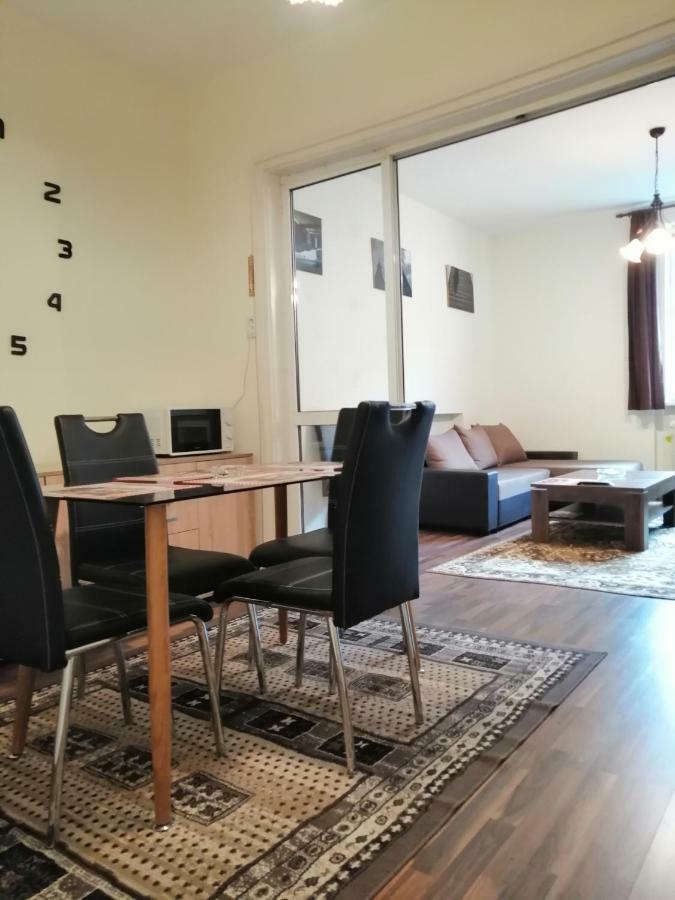 Central Academic Apartment Sofia Luaran gambar