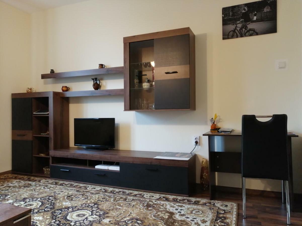 Central Academic Apartment Sofia Luaran gambar